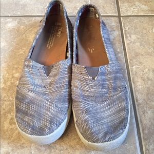 TOMS Avalon Slip ons